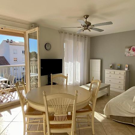 Les Locations Cinaureva "Les Iles D'Or" Apartment La Londe-les-Maures ภายนอก รูปภาพ